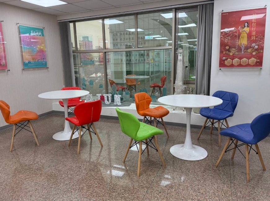 桃園外語教室｜桃園站前商圈、專人管理、國際化學習氛圍