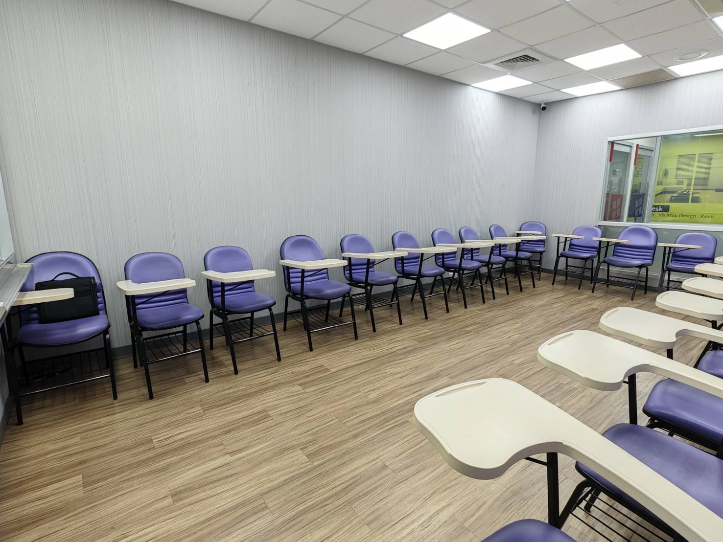 羅東電腦教室｜羅東站前、專人管理、設備新、東部最優選